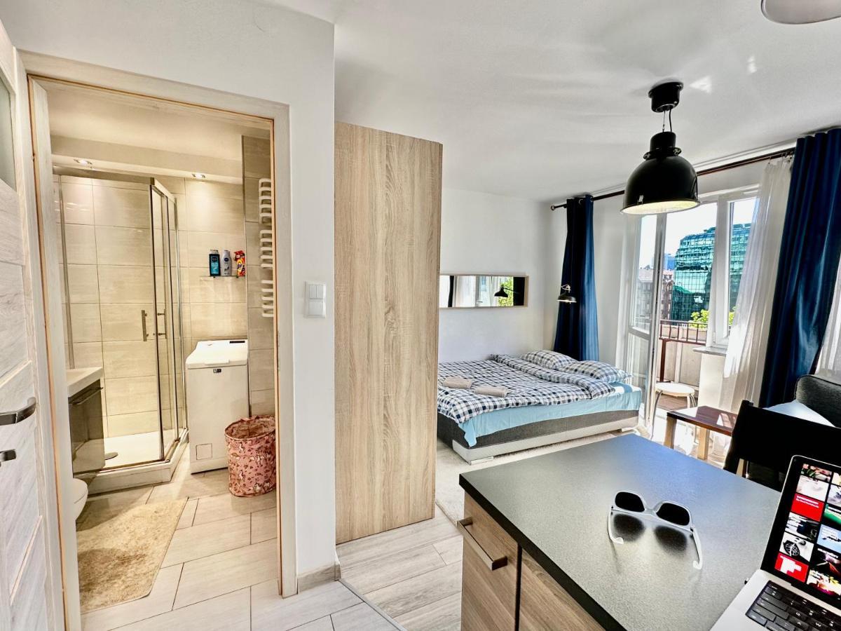Apartamento Neon 2 - Fast Wifi 70'Tv Netflix Hbo Max Appletv+ Varsovia Exterior foto