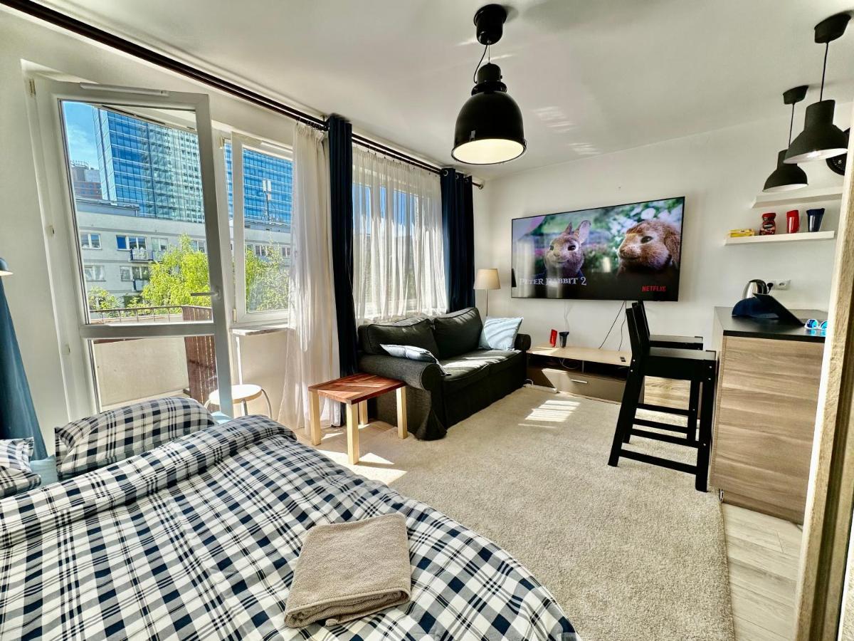 Apartamento Neon 2 - Fast Wifi 70'Tv Netflix Hbo Max Appletv+ Varsovia Exterior foto