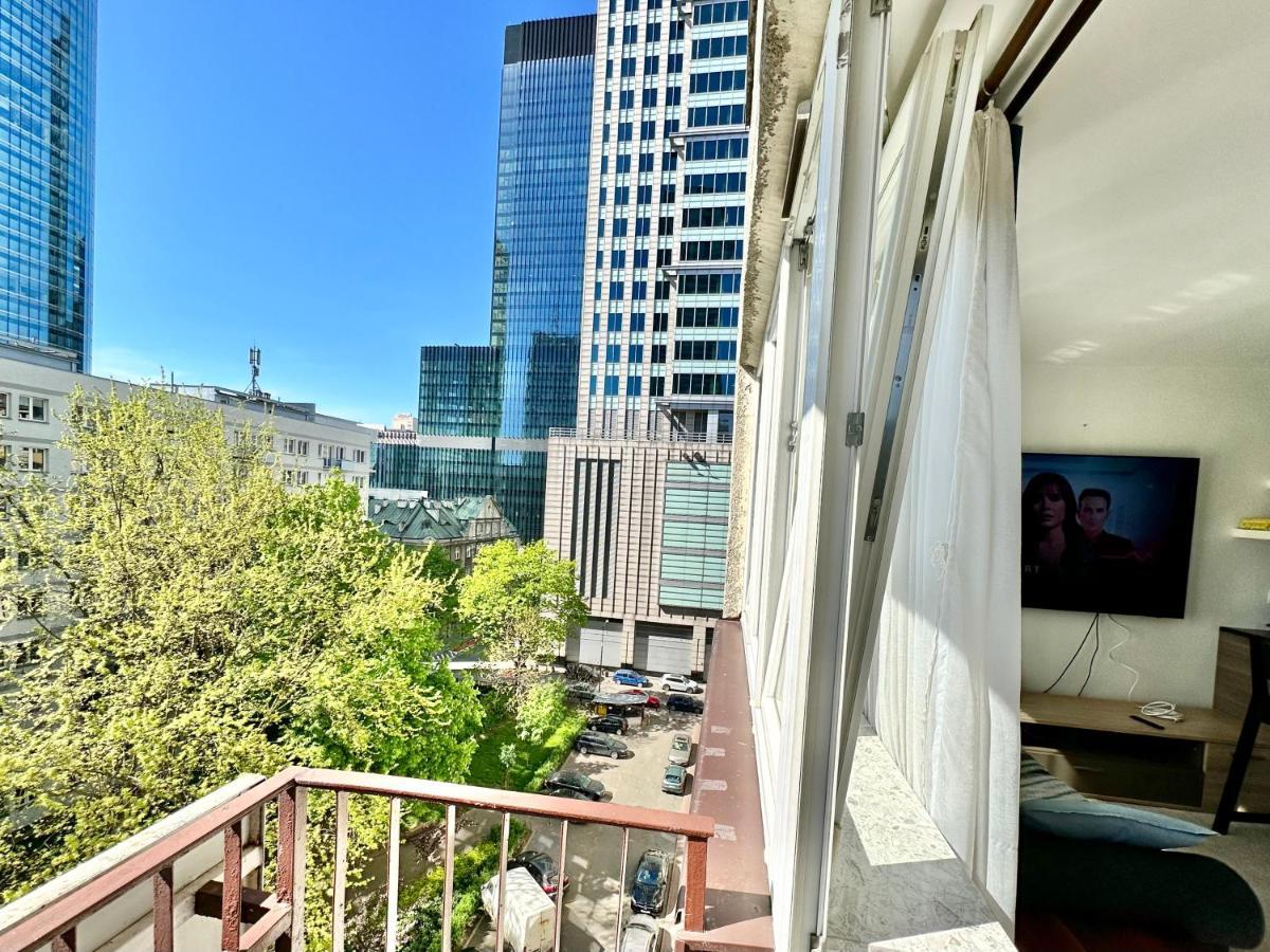 Apartamento Neon 2 - Fast Wifi 70'Tv Netflix Hbo Max Appletv+ Varsovia Exterior foto